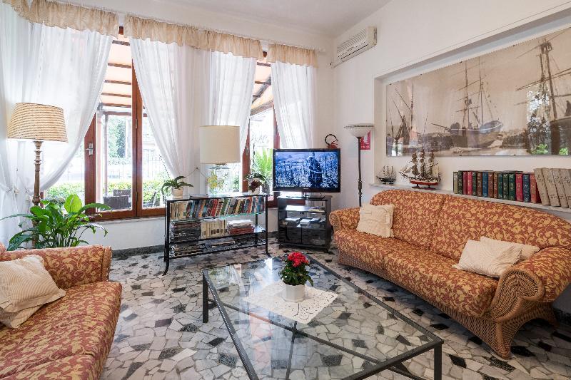 Hotel Astor Victoria Форте-дей-Мармі Екстер'єр фото